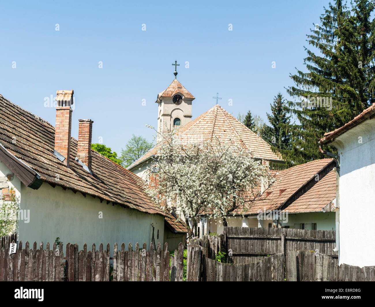 Nagyboerzsoeny, eine ehemalige Bergarbeiterdorf in Nordungarn. (Großformatige Größen erhältlich) Stockfoto