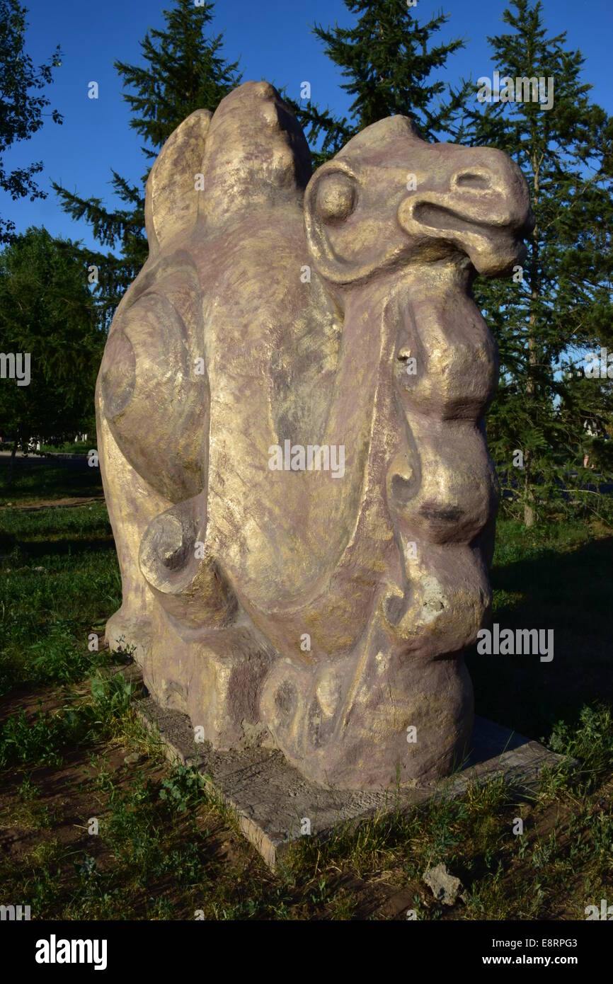 Bronze-Statue mit einem zwei-Buckel Kamel in Astana, Kasachstan Stockfoto