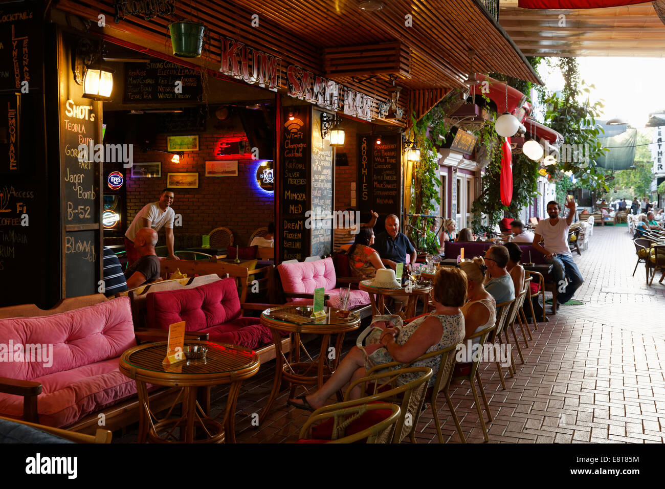 Kum Saati Bar, alte Stadt, Fethiye, Muğla Provinz, Ägäis, Türkei Stockfoto