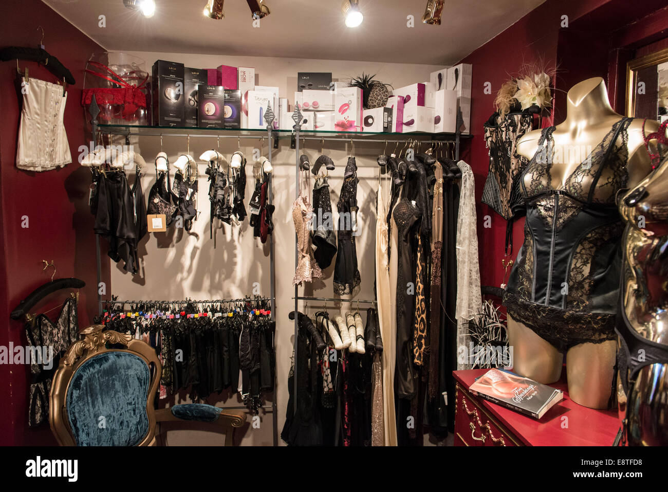 sex spielzeug shop Sex toy shop Dusseldorf Germany Stock Photo main image 1