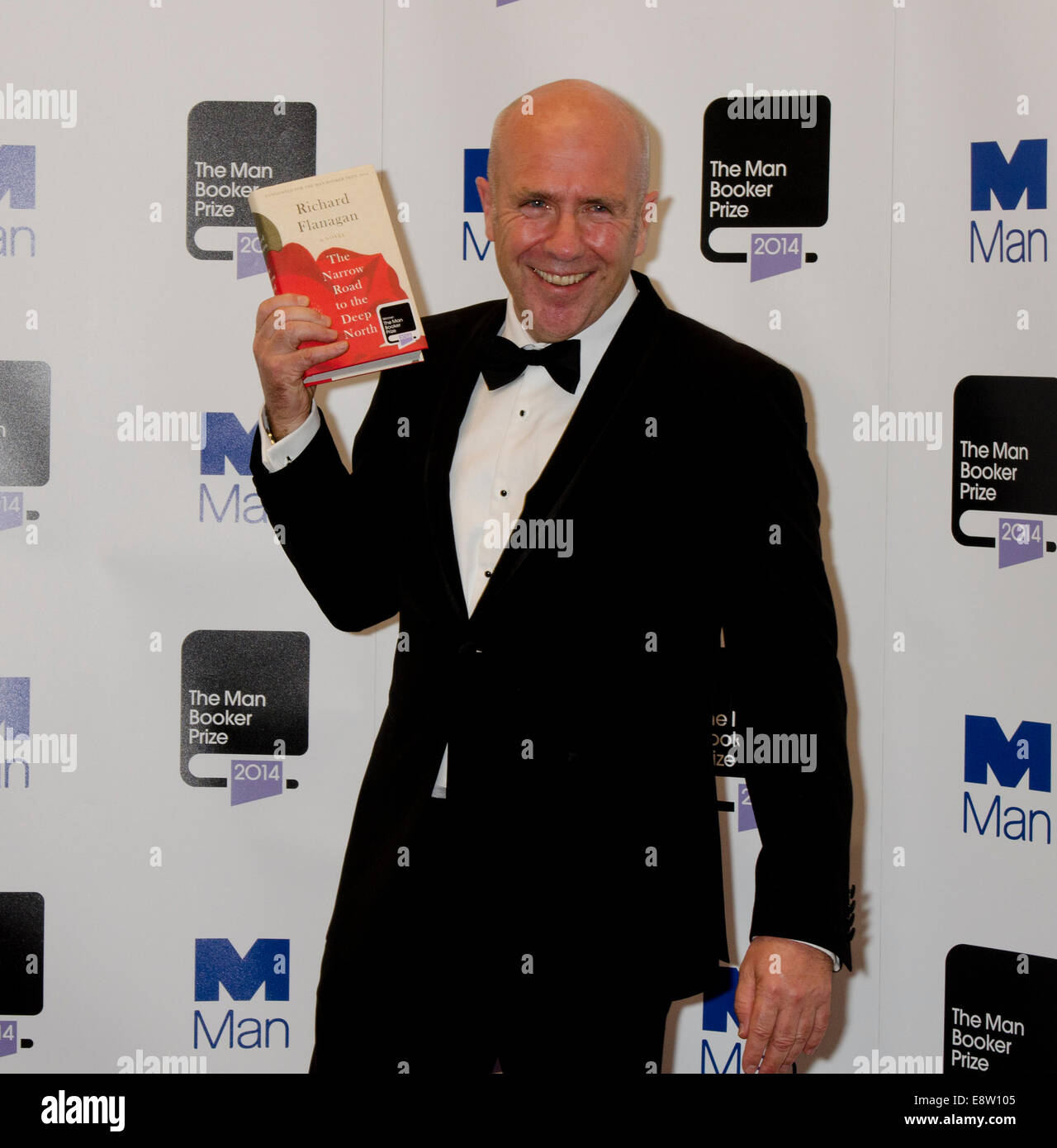 Booker Prize for Fiction für Fiktion 2014 Gewinner Richard Flanagan für die schmale Straße in den tiefen Norden. London, UK 14. Oktober 2014. Bildnachweis: Prixnews/Alamy Live-Nachrichten Stockfoto