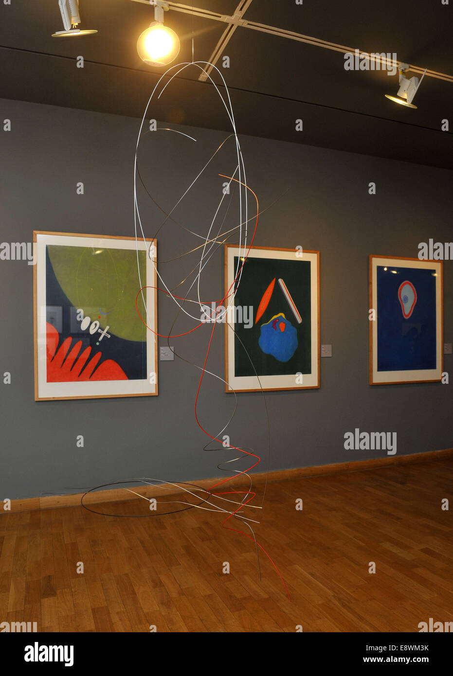 Ausstellung von Zeichnungen, Grafiken und Skulpturen von Karel Malich benannt innere Licht statt in Olomouc Kunstmuseum, Tschechische Republik, 15. Oktober 2014. (CTK Foto/Ludek Perina) Stockfoto