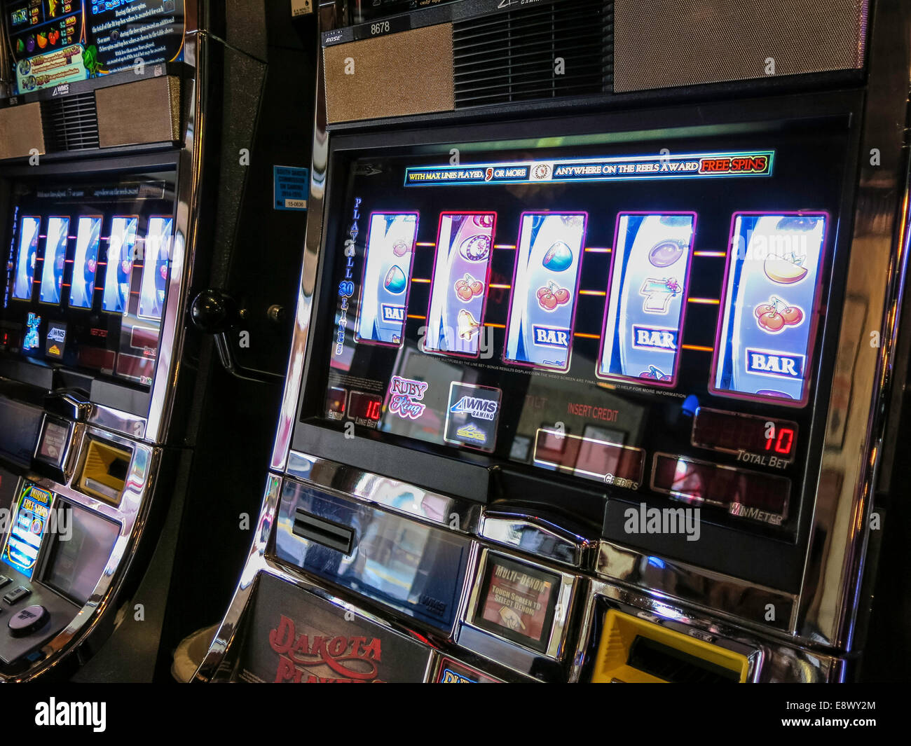 Elektronische Spielautomaten, Casino-Lobby, Deadwood, SD, USA Stockfoto