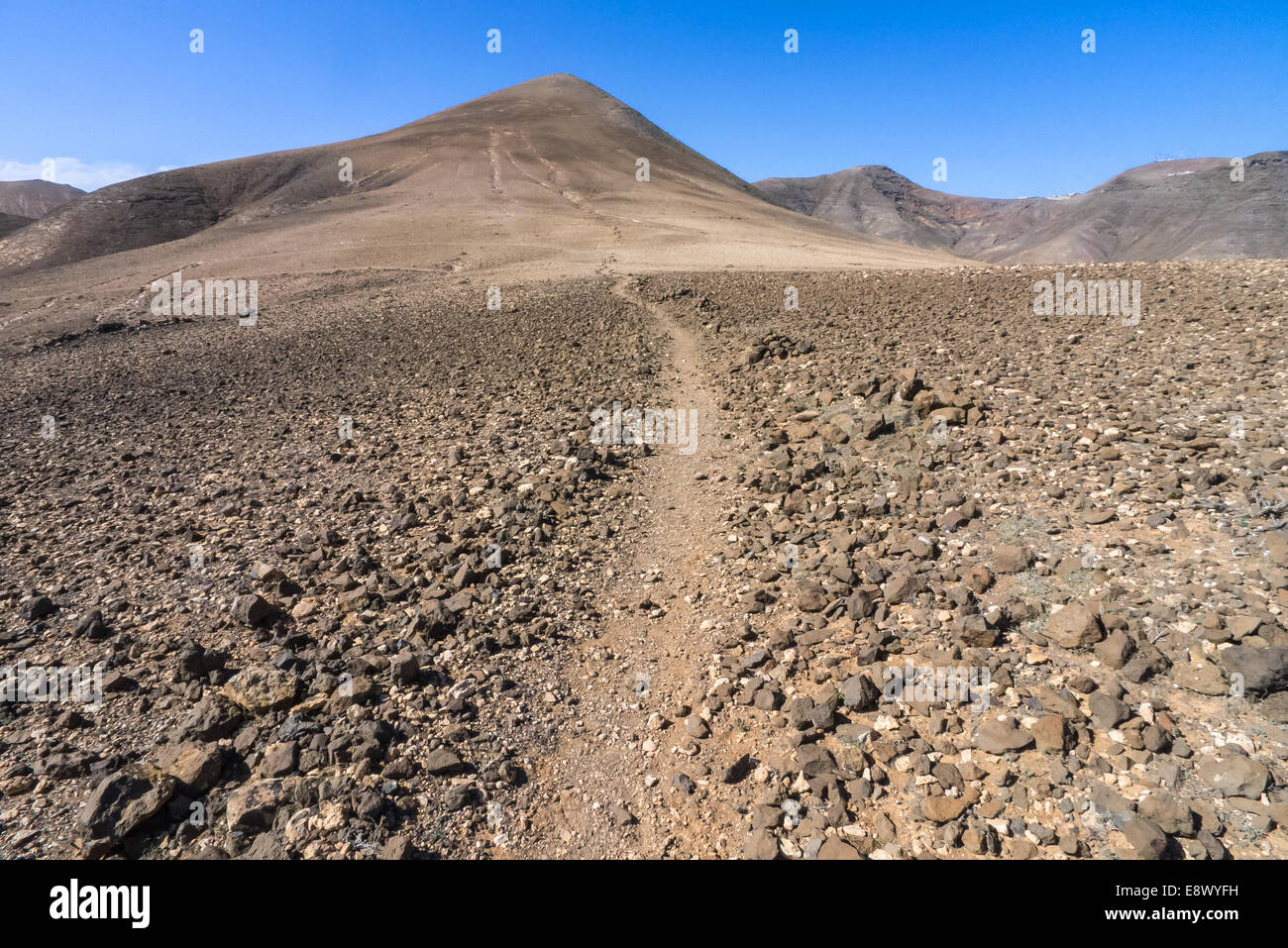 Bergweg auf Pico Redondo auf Lanzarote Stockfoto
