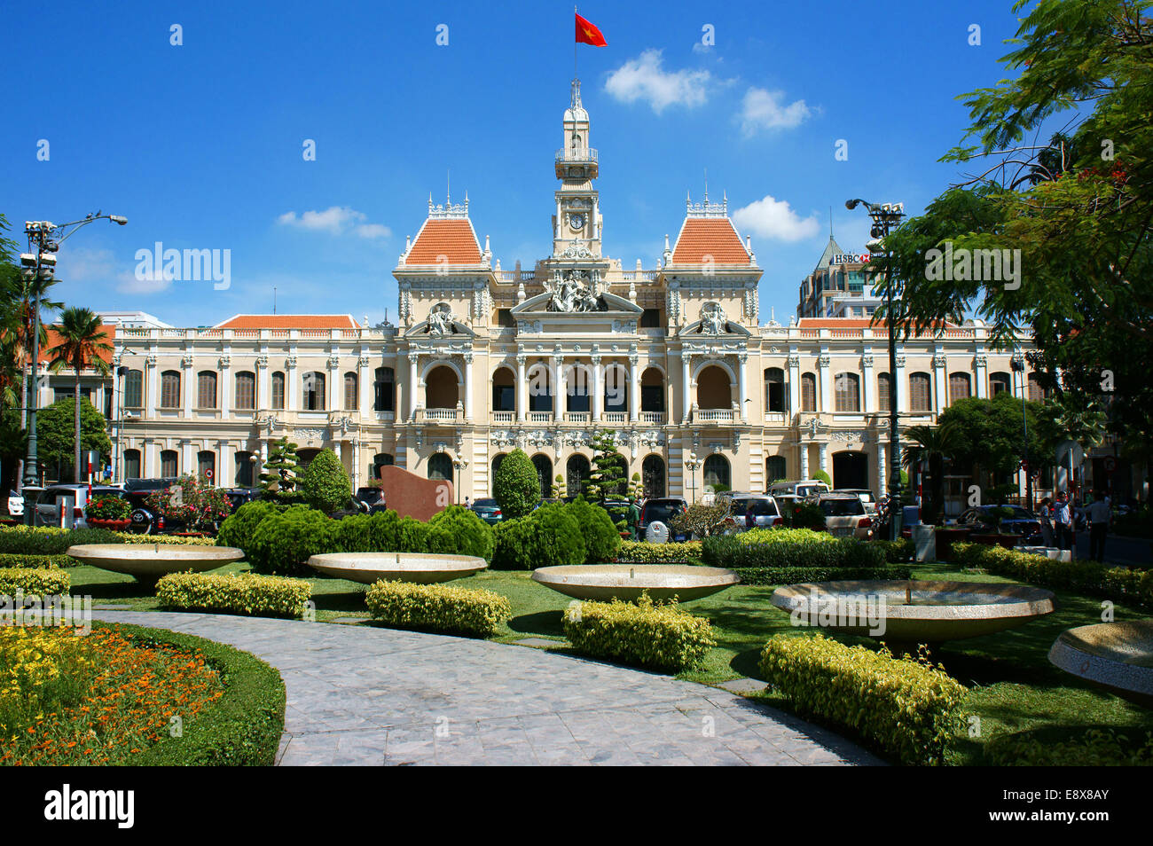 Abstrakte Panaroma von Peoples Committee von Ho Chi Minh Stadt, Reiseziel, antike Architektur, berühmter Ort für Vietnam Reisen Stockfoto