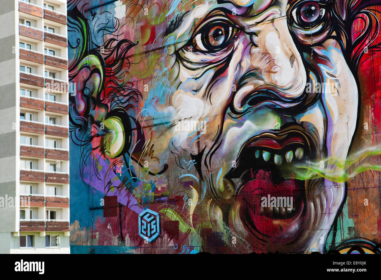 Kunstwerk "deinen eigenen Ängsten durch C215 in Bratislava, Slowakei". Für das Bratislava Street Art Festival 2013 produziert. Stockfoto