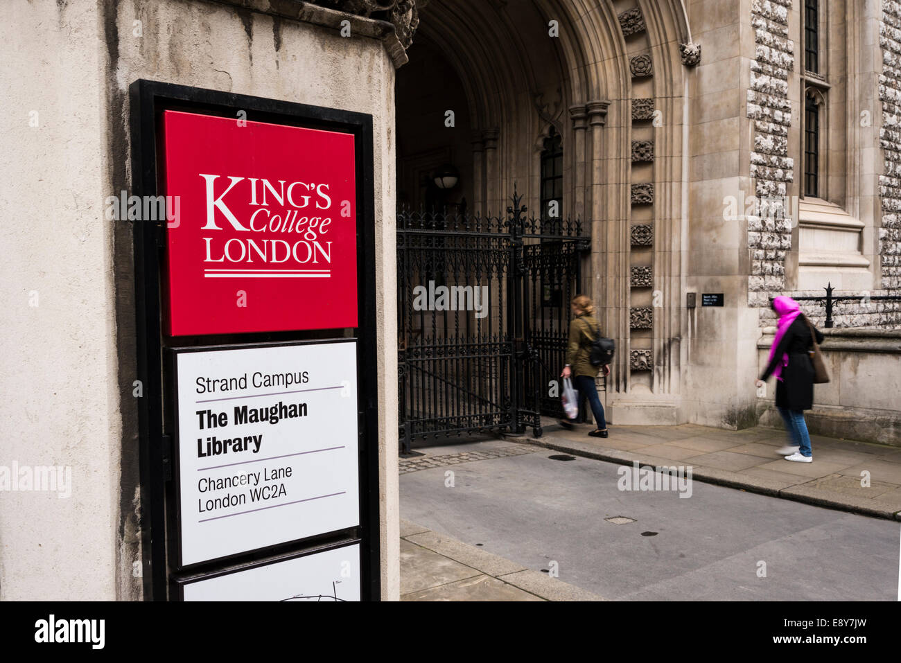 Des Königs Strang Hochschulcampus Eingang, London, UK Stockfoto