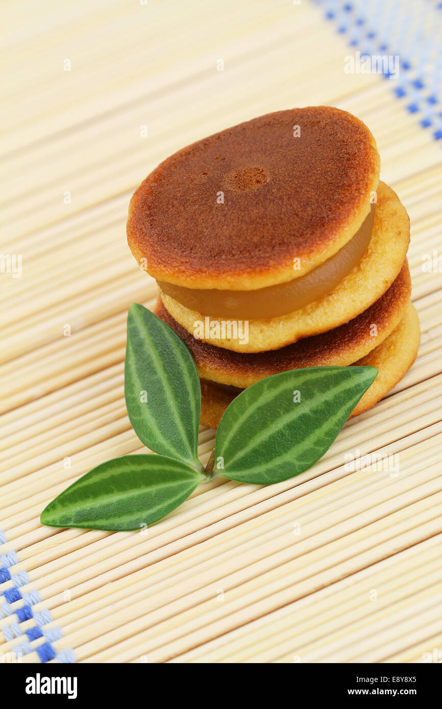 Japanische Cookies "Kuri Dora" Stockfoto