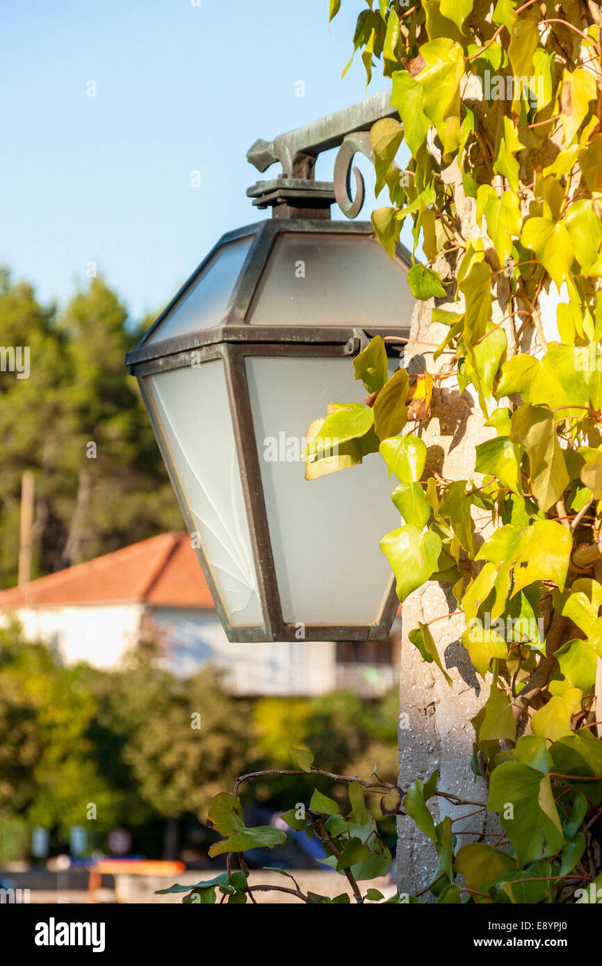 Laterne in Vrboska, Insel Hvar, Kroatien Stockfoto