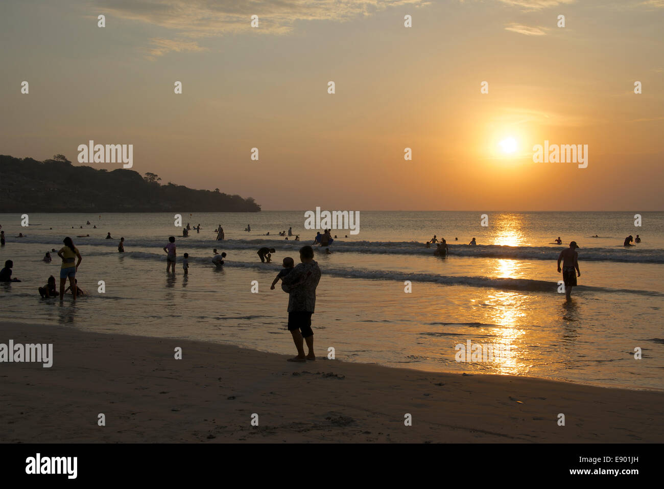 Sonnenuntergang Strand von Jimbaran Bali Indonesien Stockfoto
