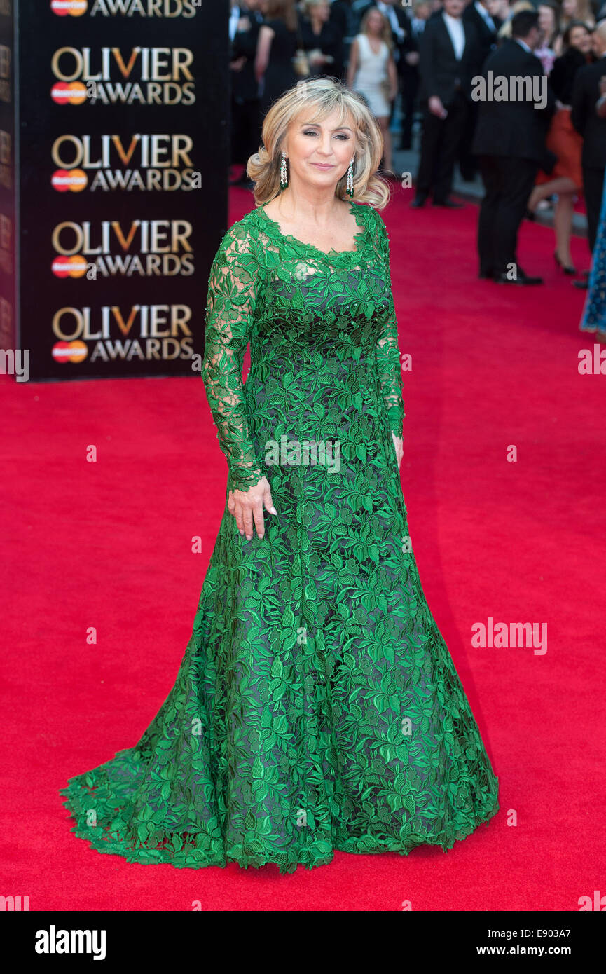 Laurence Olivier Awards statt an der Königlichen Opernhaus - Ankünfte mit: Lesley Garrett Where: London, Vereinigtes Königreich bei: 13. April 2014 Stockfoto