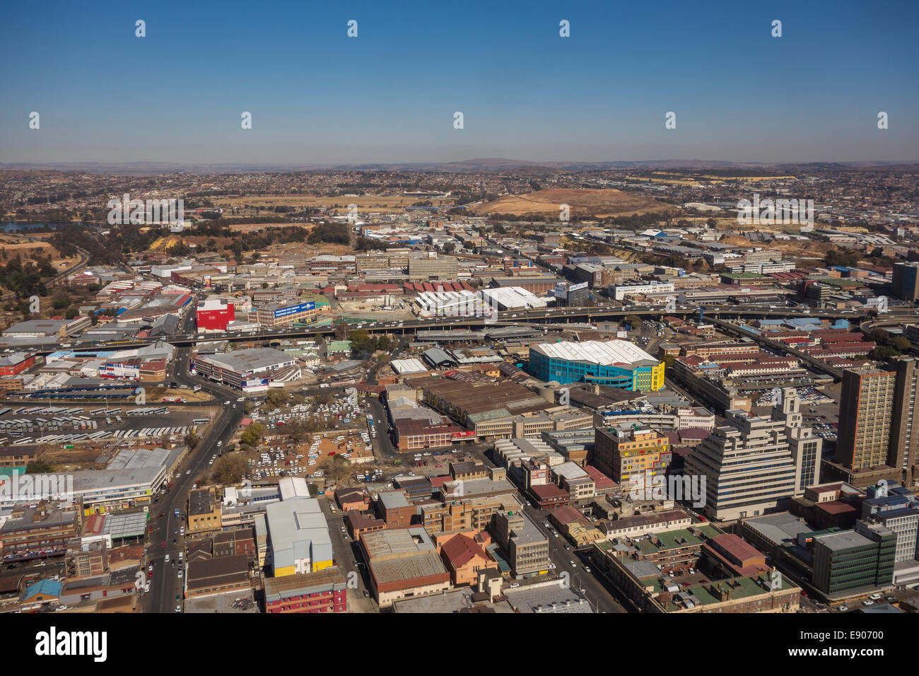 JOHANNESBURG, Südafrika - Wolkenkratzer und Gebäude im südlichen Teil des central Business District. Stockfoto