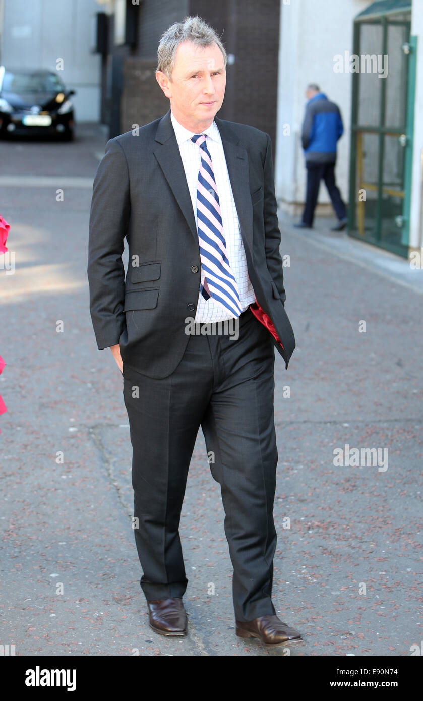 Nigel Evans OutsideITV Studios Featuring: Nigel Evans wo: London, Vereinigtes Königreich bei: 14. April 2014 Stockfoto