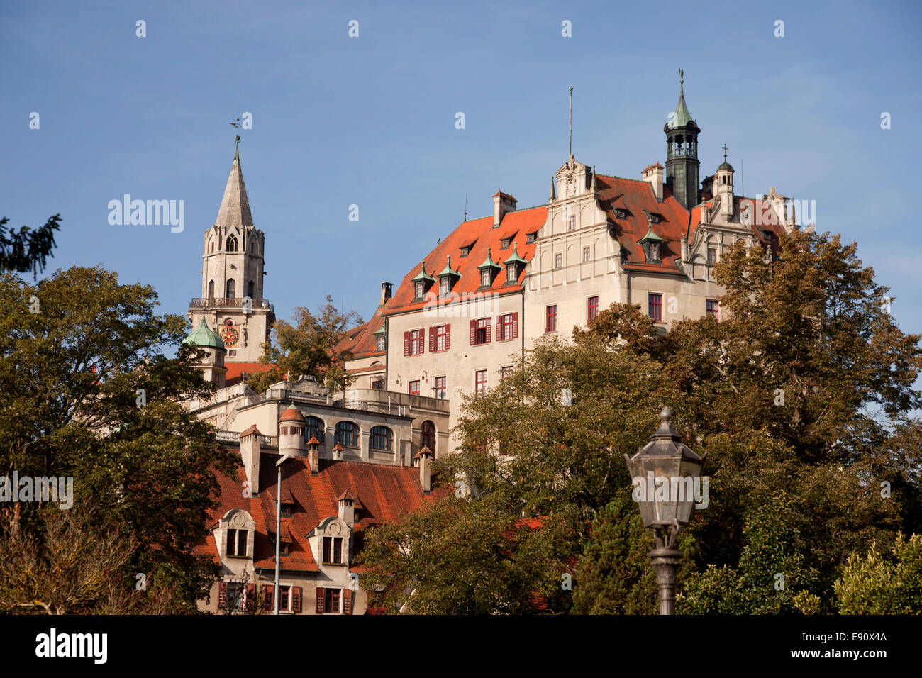 Schloss Sigmaringen, Fürstenschloss für den Fürsten von Hohenzollern-Sigmaringen in Sigmaringen, Baden-Württemberg, Deutschland Stockfoto