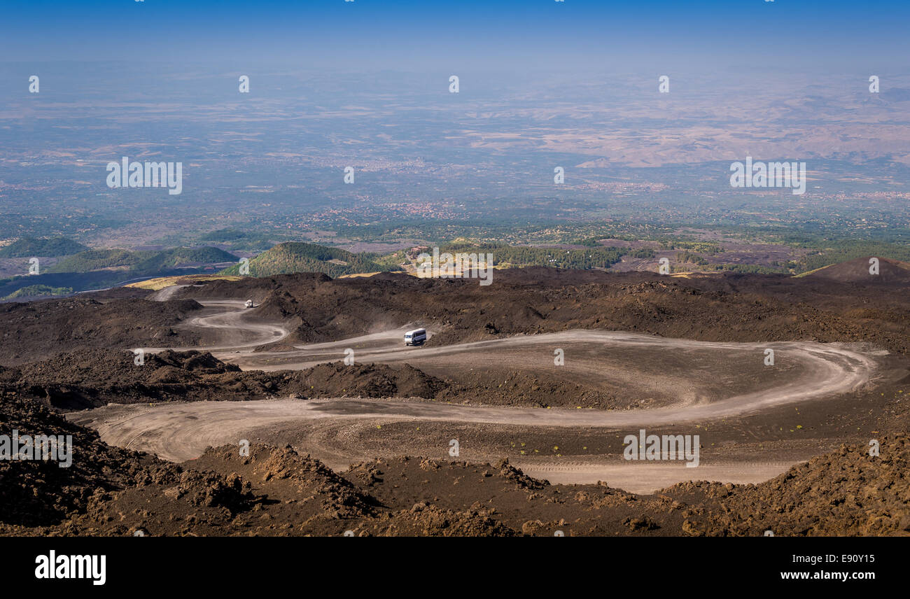 Der Weg an die Spitze des Ätna Vulkan Stockfoto Der Weg an die Spitze des Ätna Vulkan Stockfoto