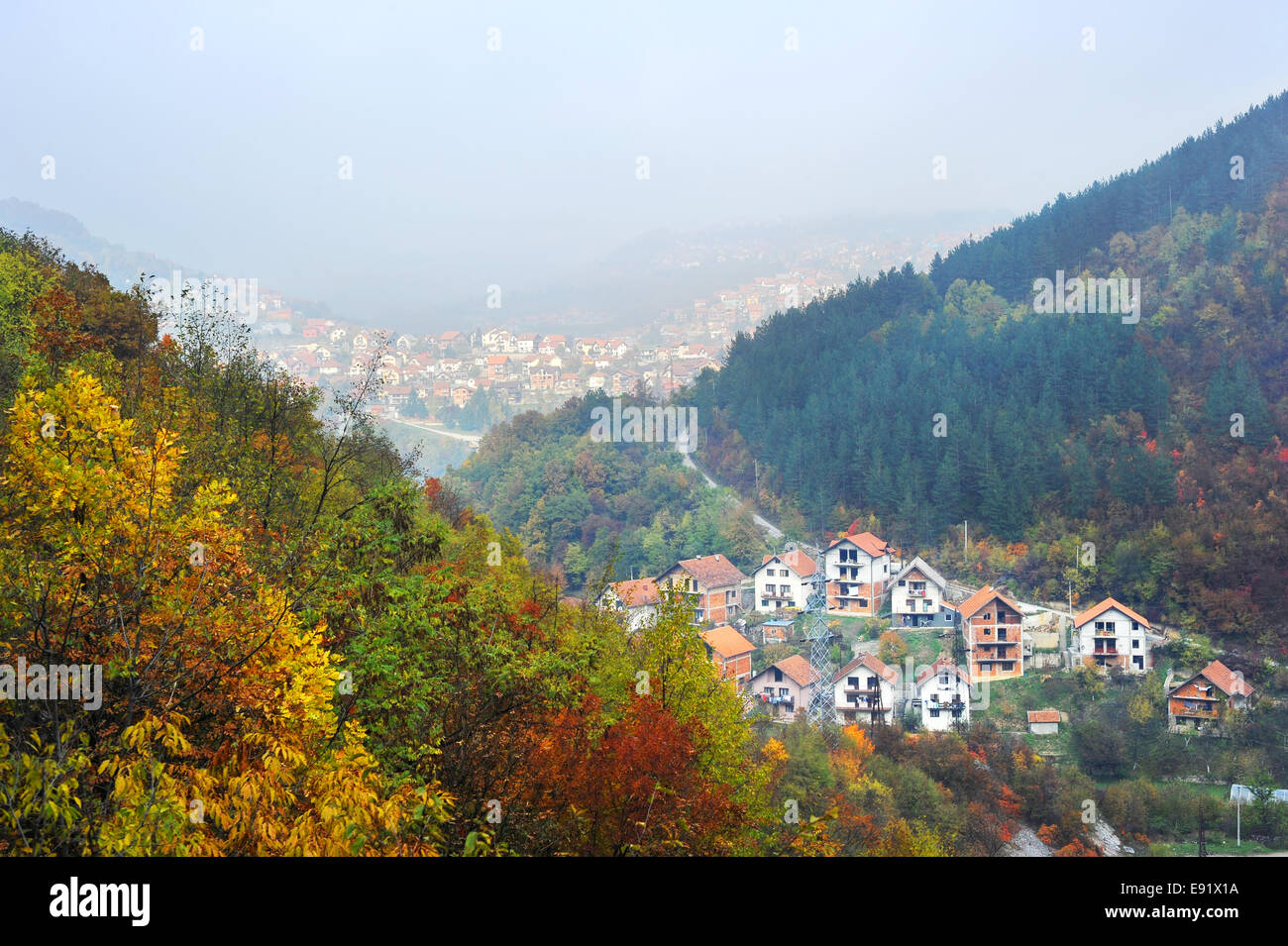 Serbische Bergdorf Stockfoto