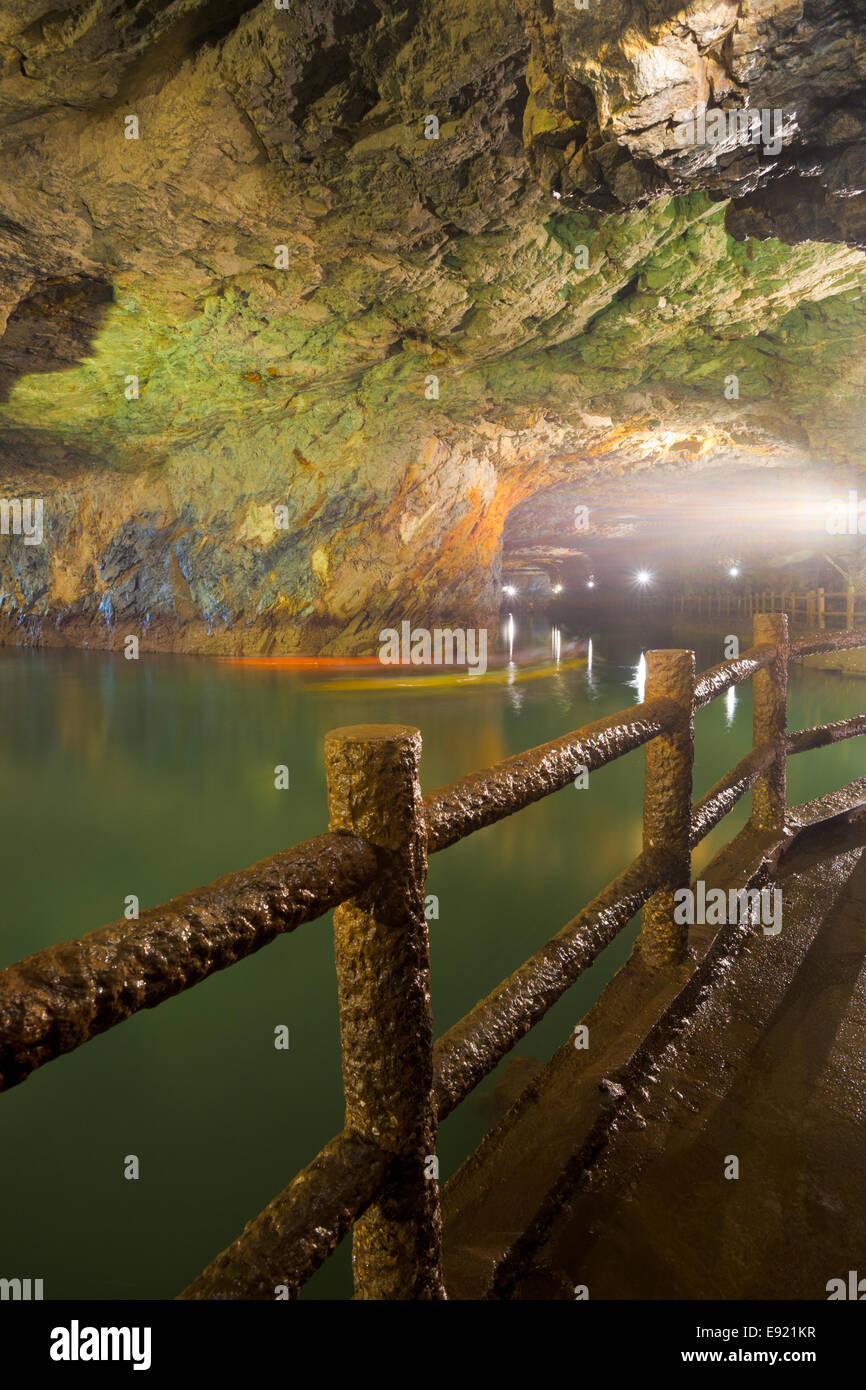 Beihai Tunnel Zaun Stockfoto