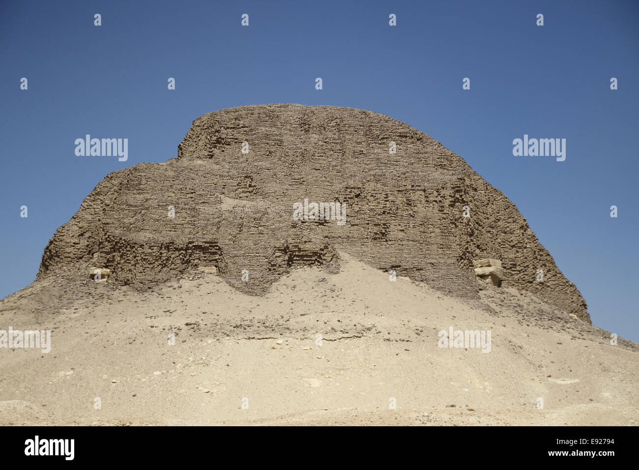 Die Pyramide des Pharaos Sesostris II bei Lahun in Ägypten. Auch bekannt als Sesostris II oder Sesostris II. Stockfoto