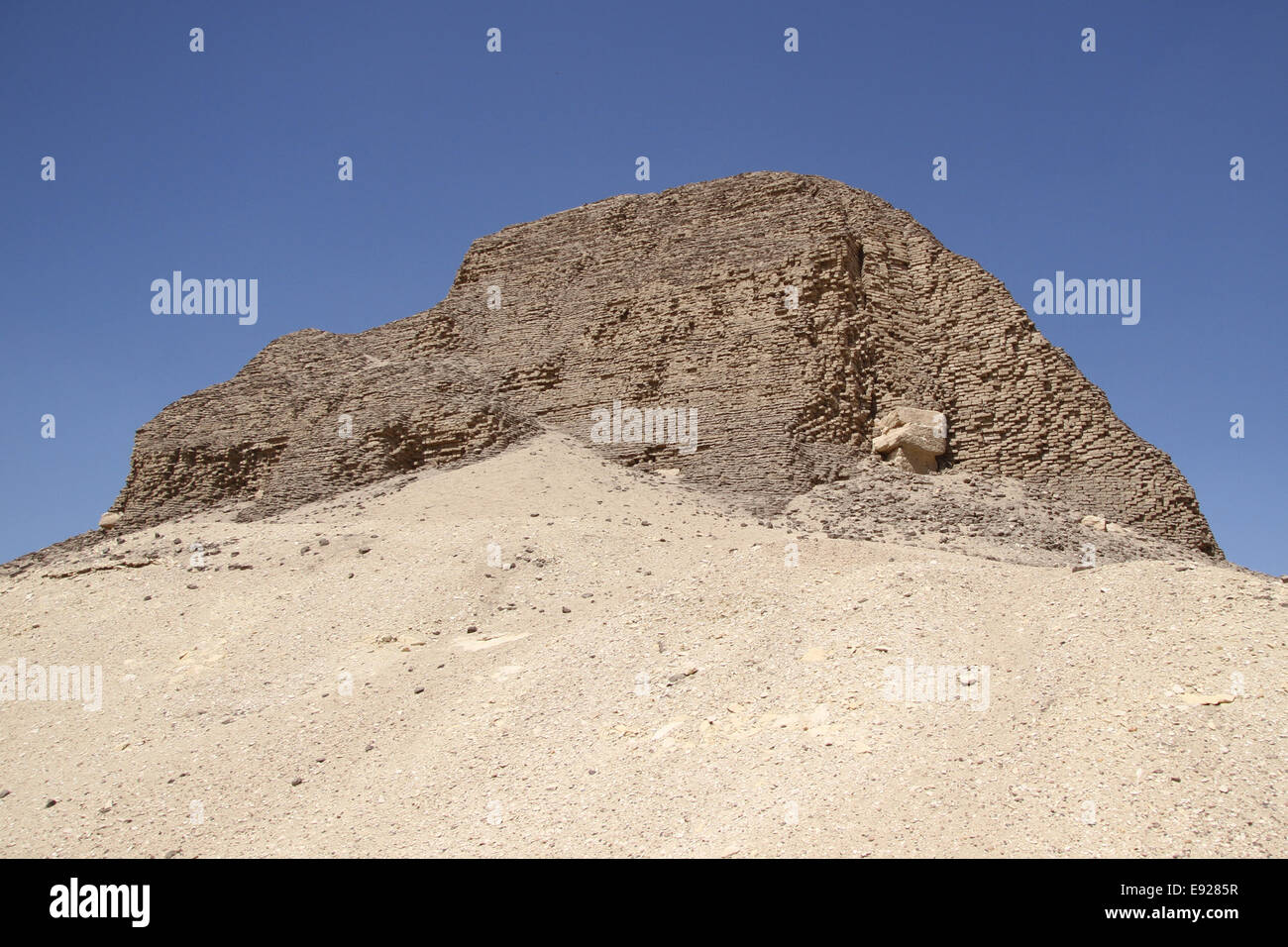 Die Pyramide des Pharaos Sesostris II bei Lahun in Ägypten. Auch bekannt als Sesostris II oder Sesostris II. Stockfoto