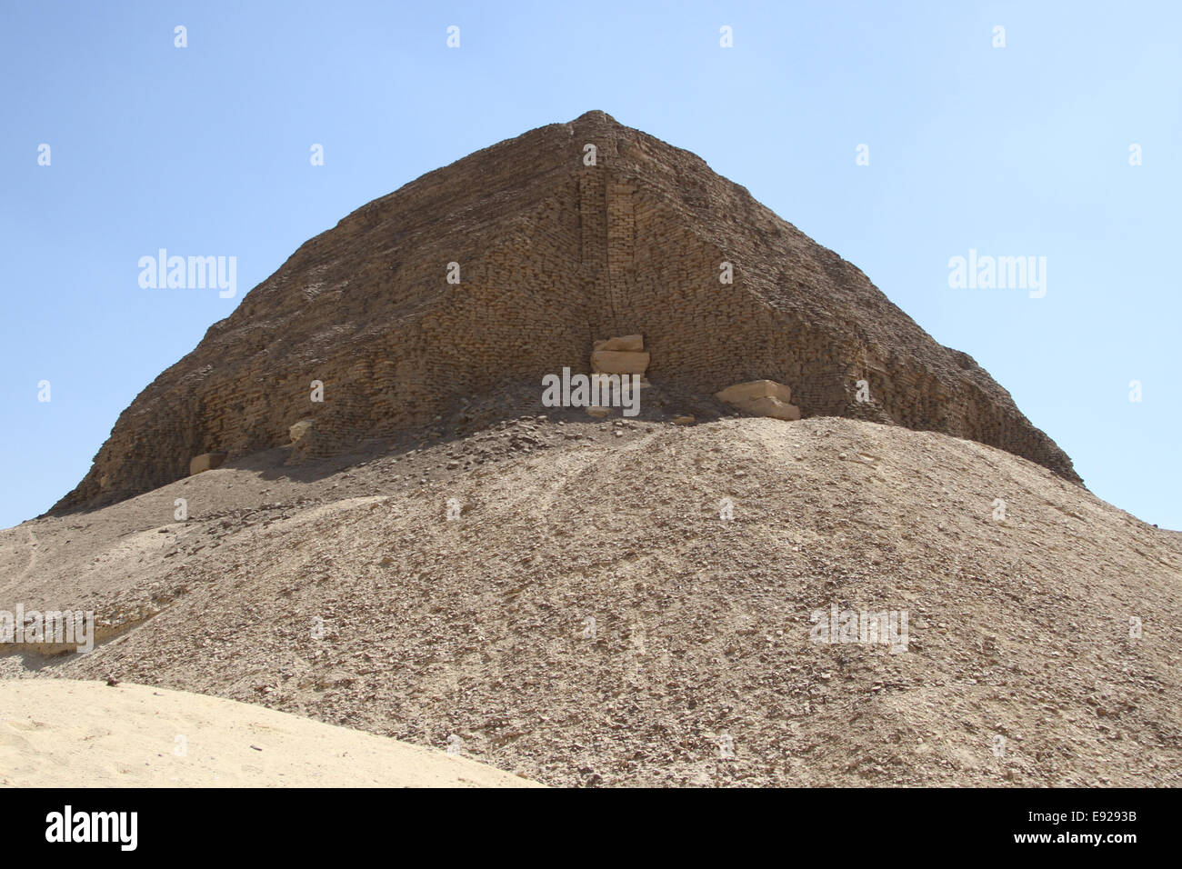 Die Pyramide des Pharaos Sesostris II bei Lahun in Ägypten. Auch bekannt als Sesostris II oder Sesostris II. Stockfoto