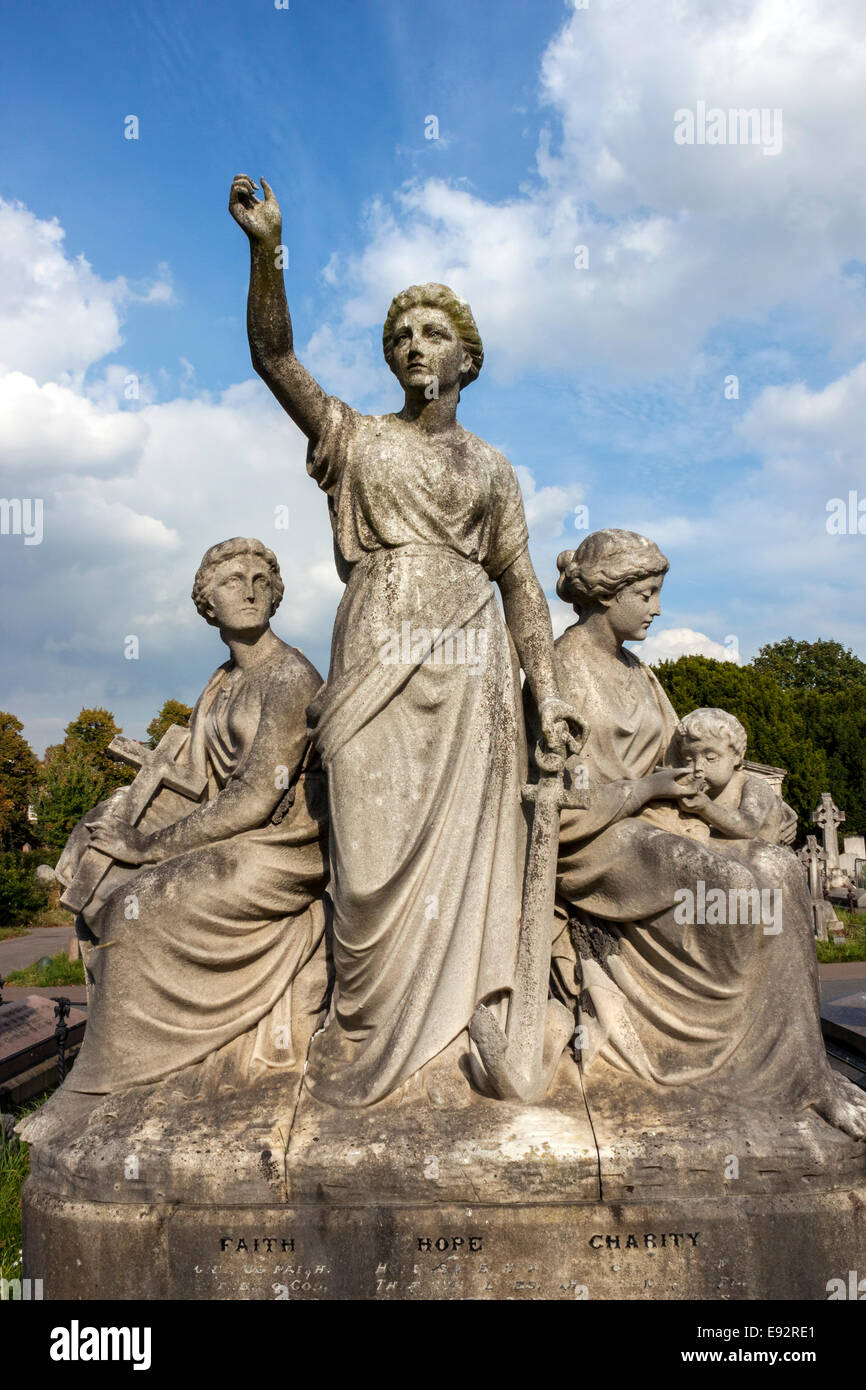 Glaube, Hoffnung und Nächstenliebe Memorial, Brompton Cemetery in London Stockfoto