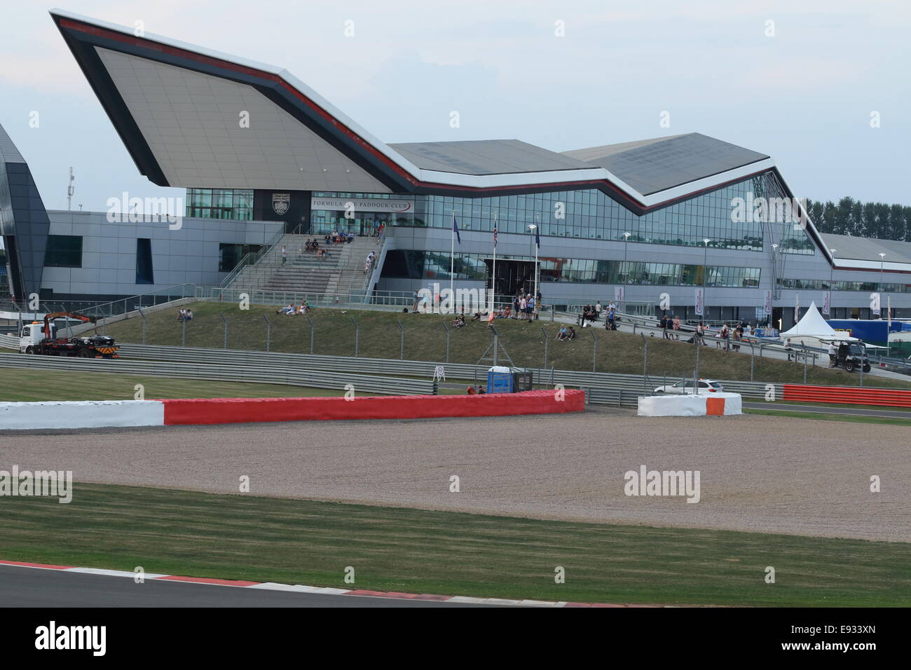 Neue "Flügel" Grube Gebäudearchitektur, Silverstone Stockfoto