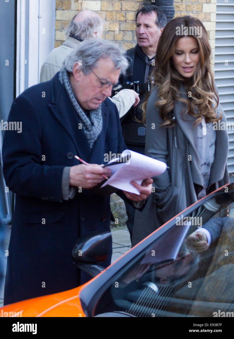 Kate Beckinsale, Terry Jones und Rob Riggle film Szenen für "Absolut nichts" Central London mit: Kate Beckinsal, Terry Jones wo: London, Vereinigtes Königreich bei: 15. April 2014 Stockfoto