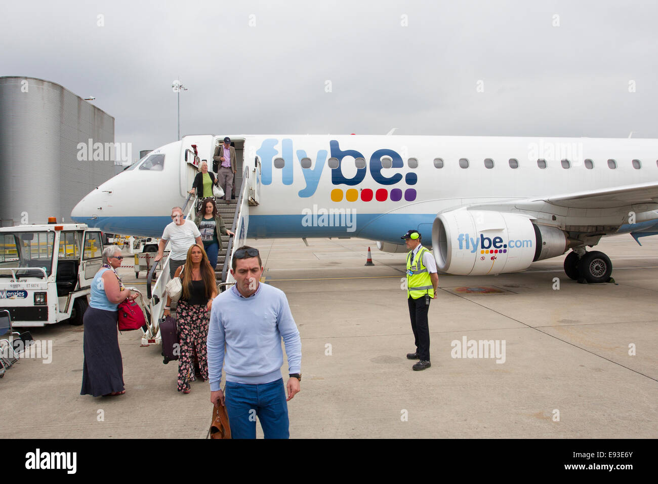 Flybe-Anreise - Ankunft am Flughafen von Manchester Stockfoto