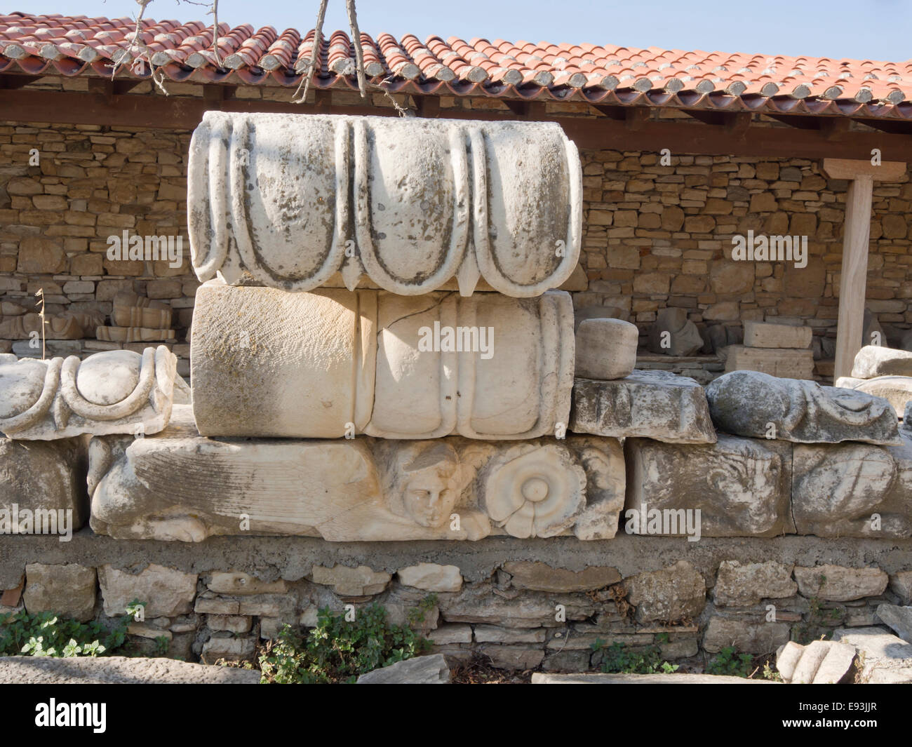 Heraion von Samos, Heiligtum der Göttin Hera, Samos Griechenland, ein UNESCO-Weltkulturerbe, Sphinx mit Womans Kopf und Flügeln Stockfoto