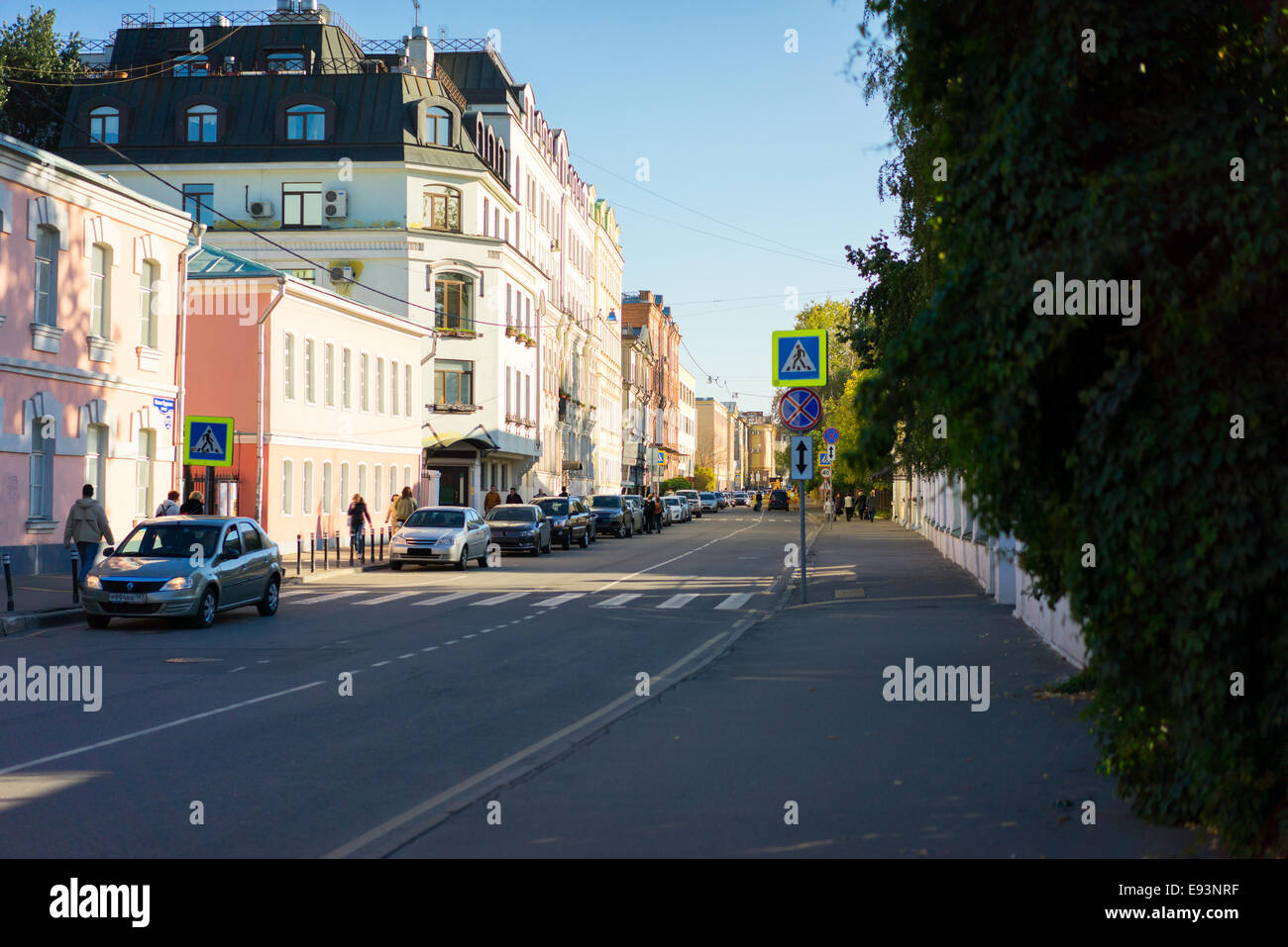 alte Straße der europäischen Großstadt Stockfoto