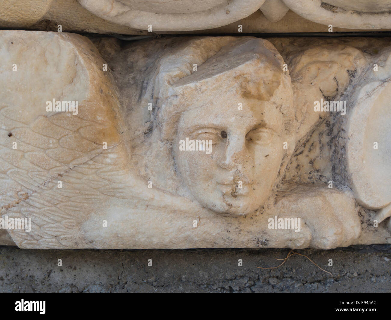 Heraion von Samos, Heiligtum der Göttin Hera, Samos Griechenland, ein UNESCO-Weltkulturerbe, Sphinx mit Womans Kopf und Flügeln Stockfoto