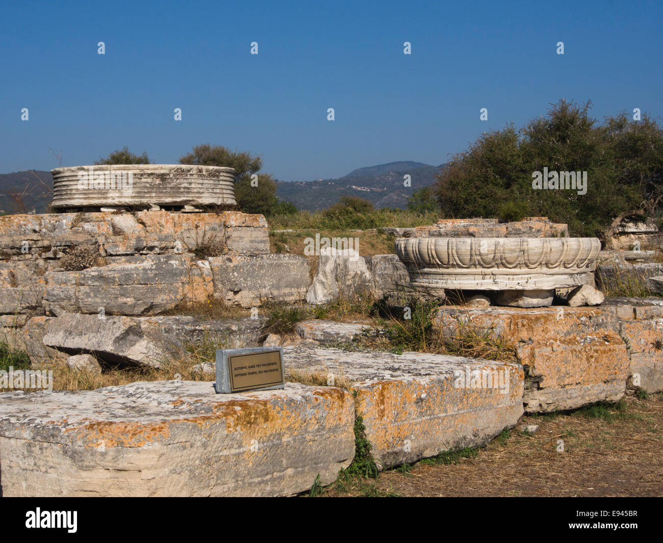 Heraion von Samos, Heiligtum der Göttin Hera, Basen Samos Griechenland, ein UNESCO-Weltkulturerbe, riesige Spalte in Landschaft Stockfoto