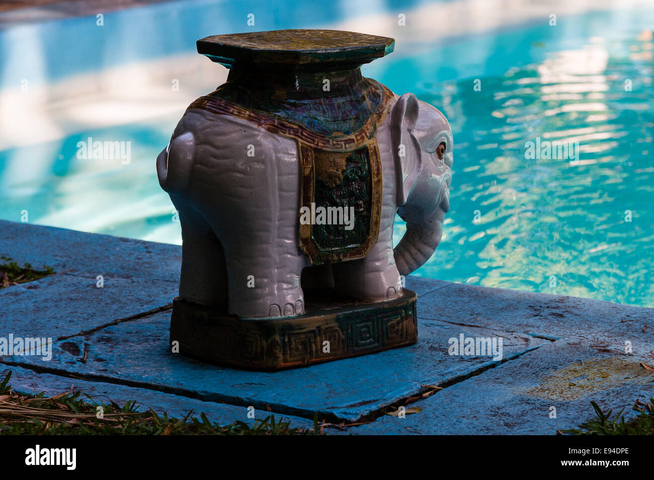 Ernest hemingway statue Fotos und Bildmaterial in hoher Auflösung Alamy