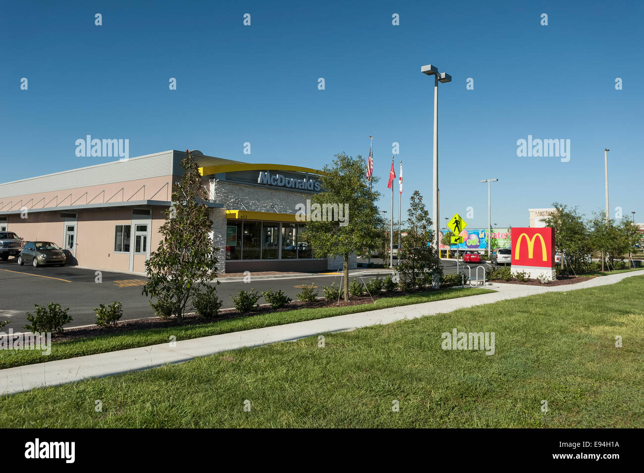 Neu errichteten MacDonalds Restaurant befindet sich im Lady Lake, Florida Vereinigte Staaten von Amerika Stockfoto