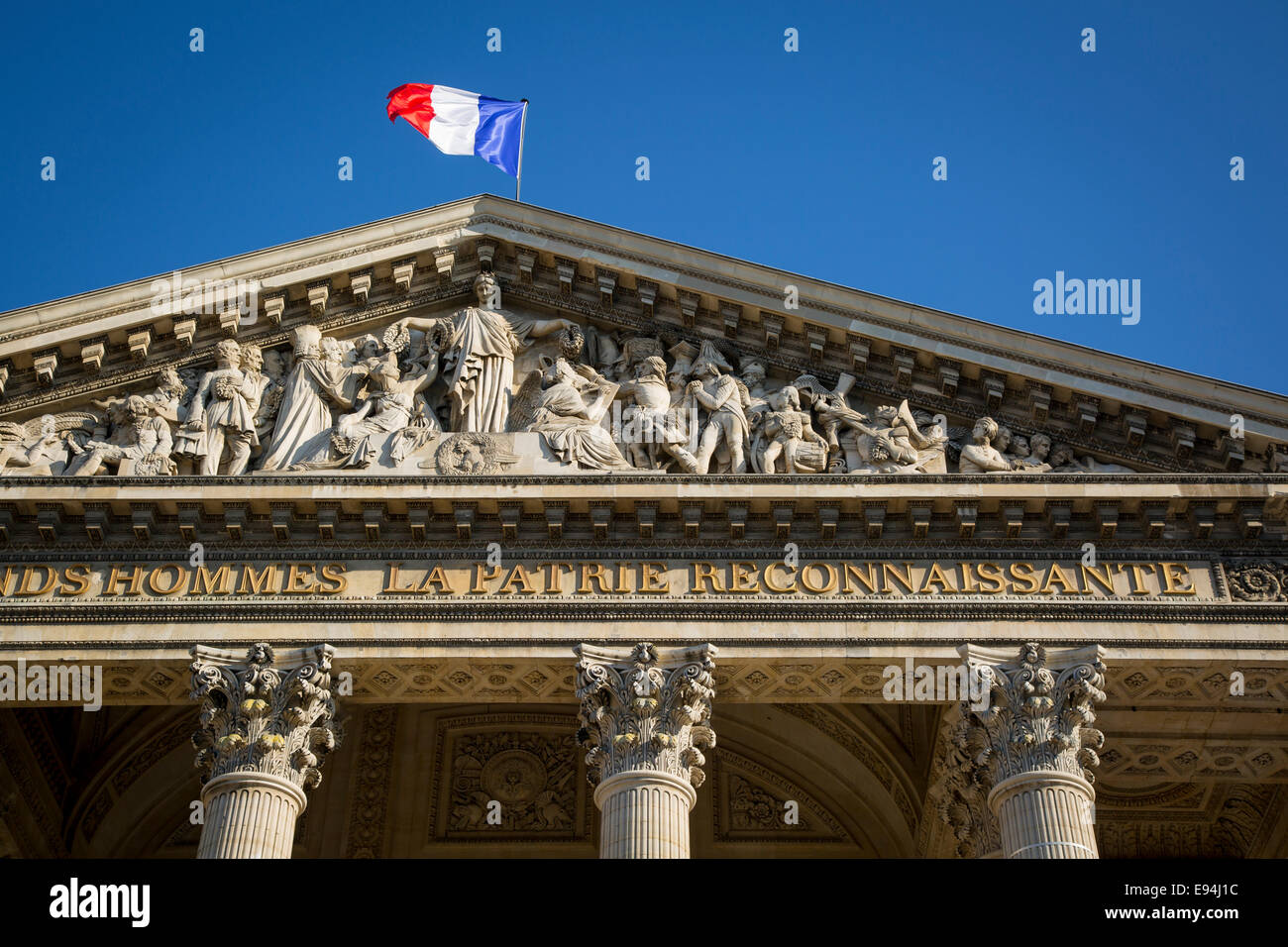 Detail an der vorderen Fassade des Pantheons, Paris, Frankreich Stockfoto