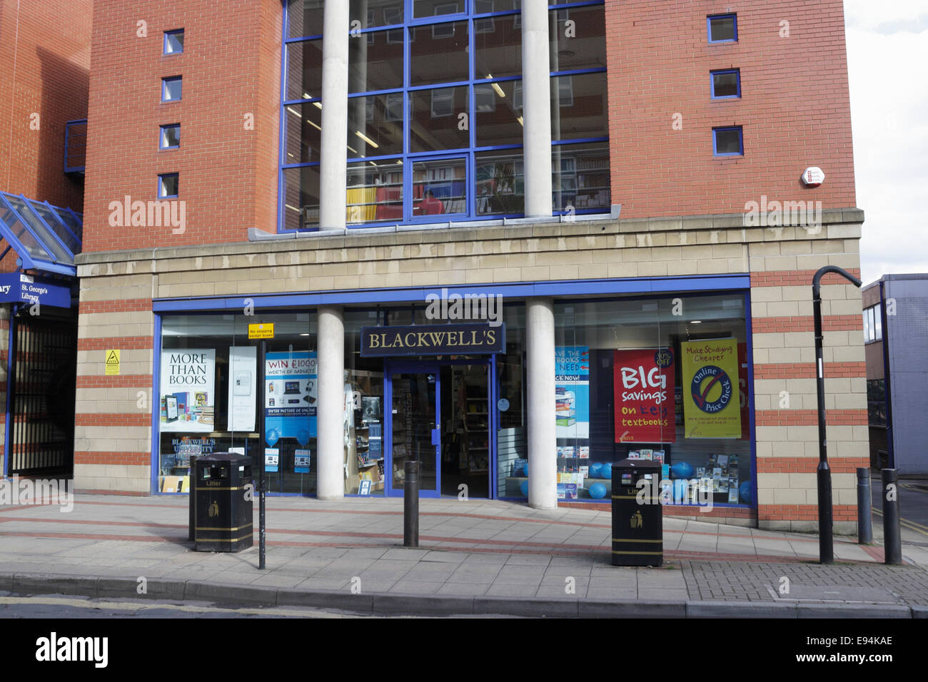 Blackwells University Bookshop im Zentrum von Sheffield England Großbritannien Stockfoto