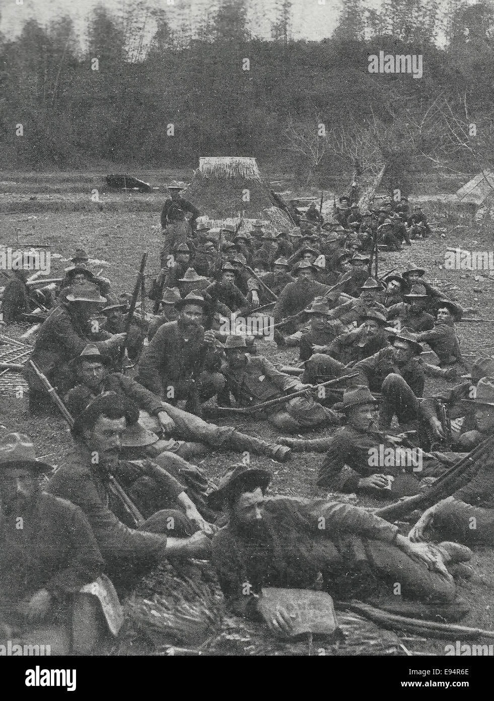 Truppen, die darauf warten, in den Vordergrund - philippinischen Aufstand - 1899 aufgerufen werden Stockfoto