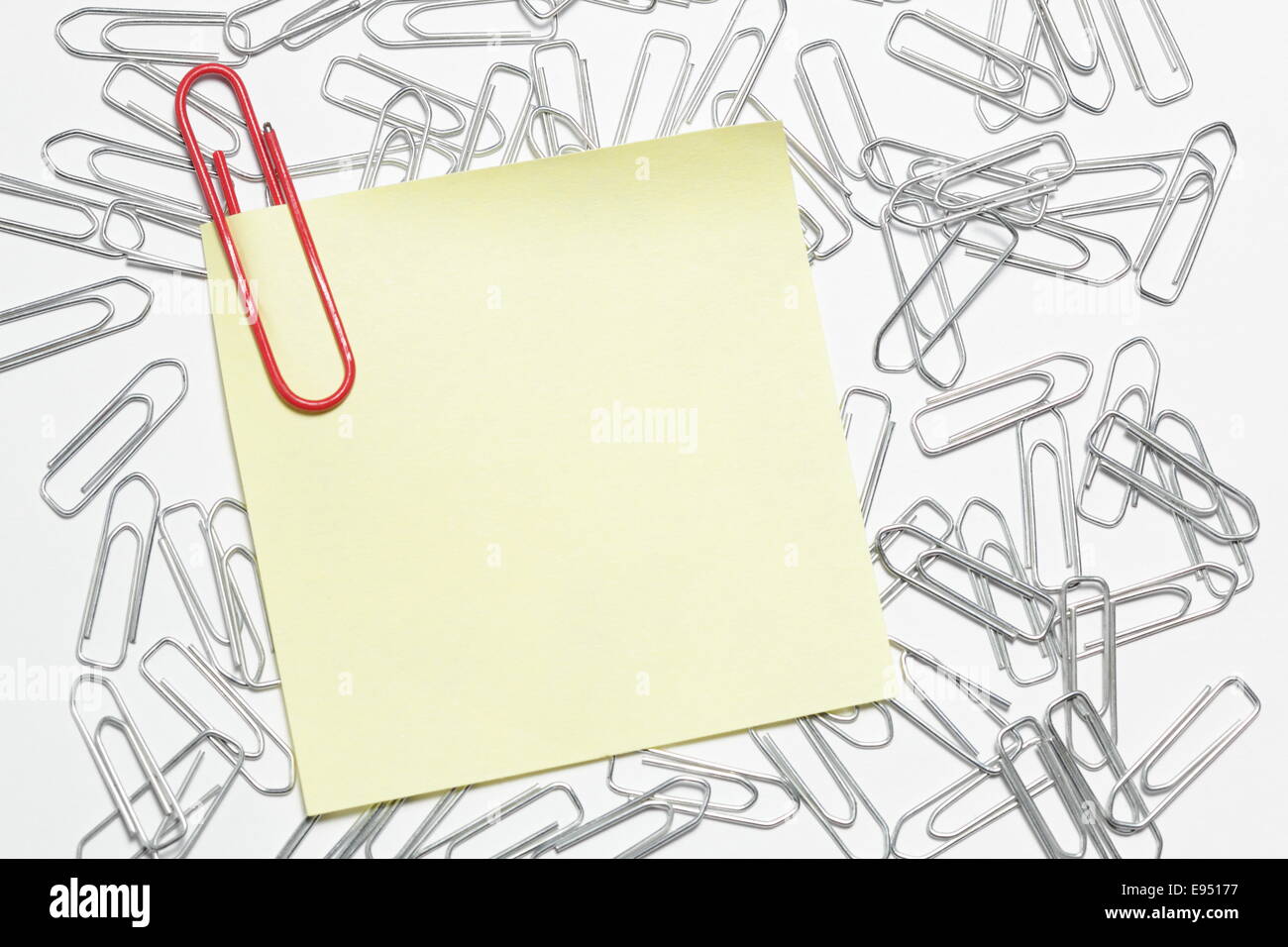 gelber Aufkleber Stockfoto