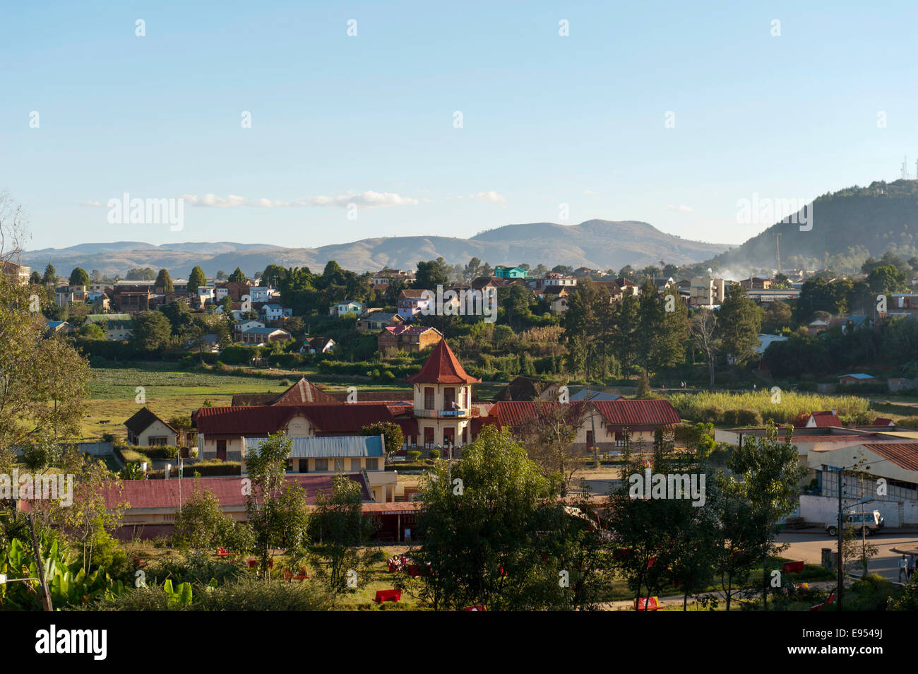 Therme mit Thermalbad, Blick auf die Stadt von Antsirabe, Madagaskar Stockfoto