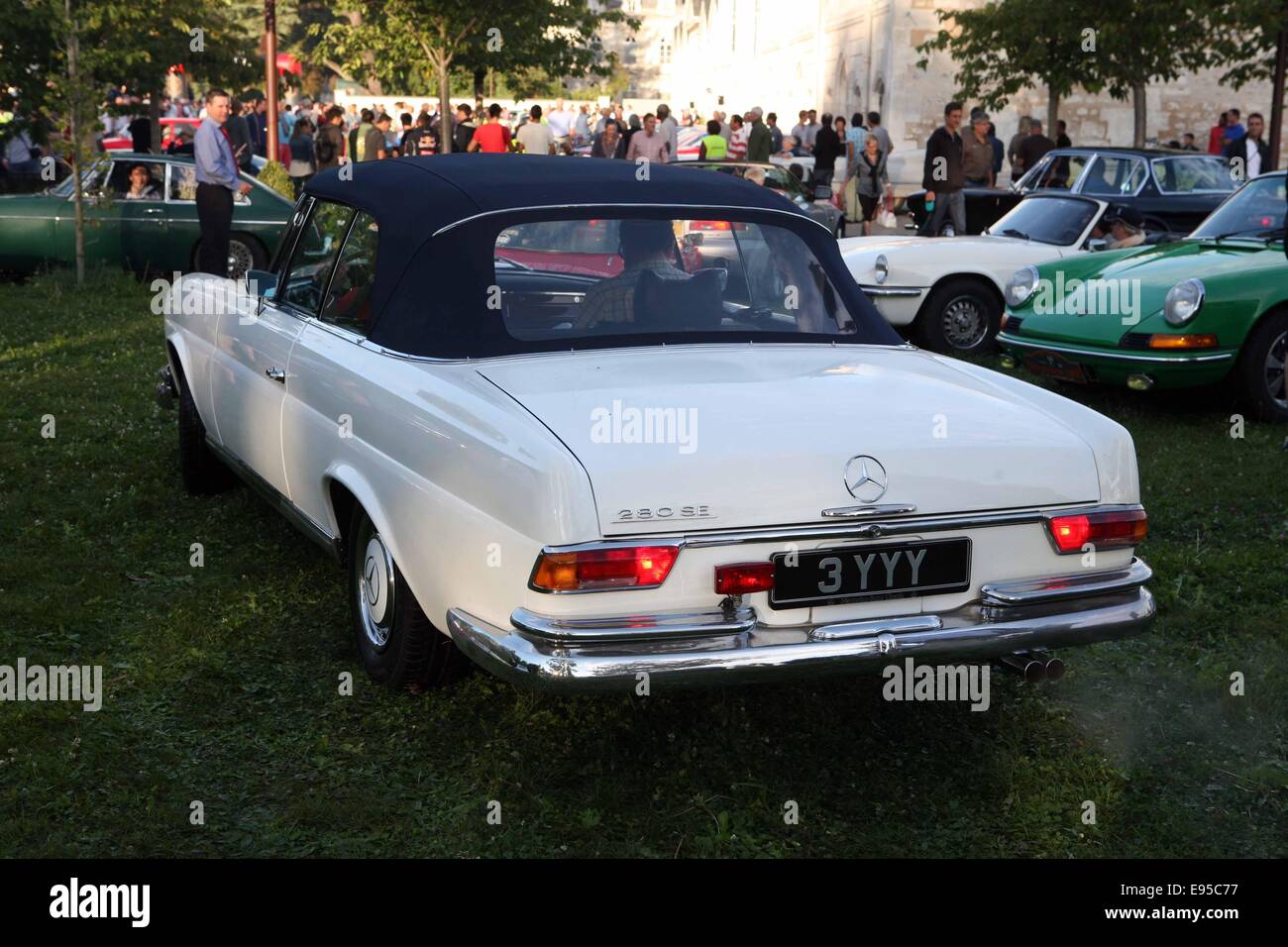 Mercedes Cabrio 280 SE Stockfoto