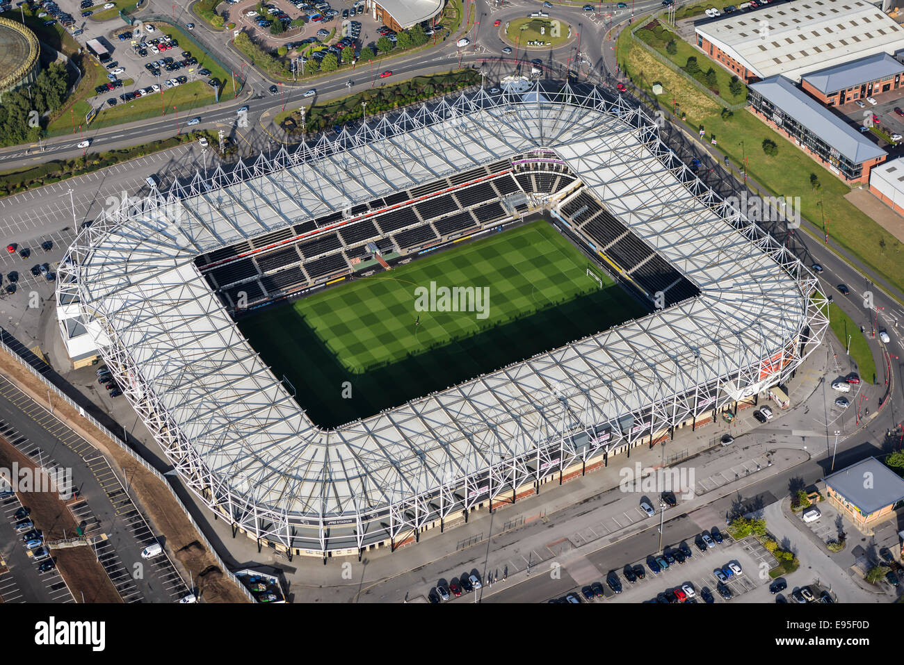 Eine Luftaufnahme von der iPro-Stadion, Heimat des Derby County FC. Stockfoto