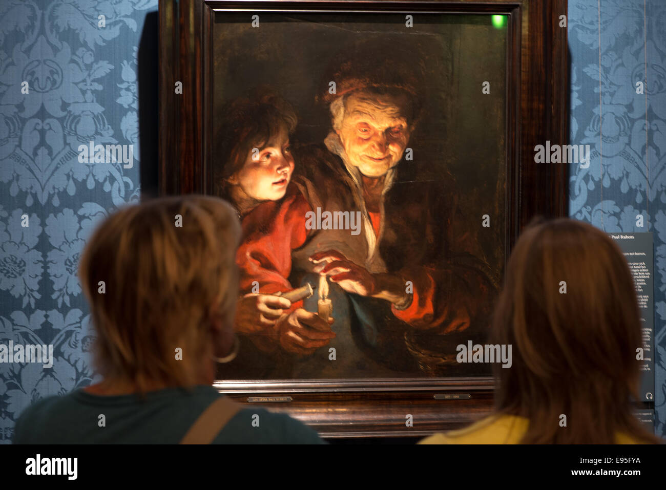 alte Frau und junge mit Kerzen aus niederländischen Malers peter Paul Rubens im Mauritshuis in Den Haag Holland Stockfoto