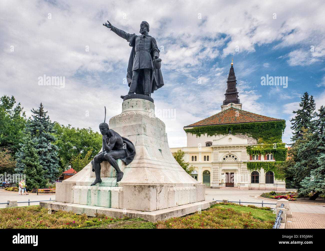 Lajos Kossuth Statue, Kossuth-Platz in Kecskemet, südlichen ungarischen Tiefebene Region Bacs-Kiskun Grafschaft, Ungarn Stockfoto