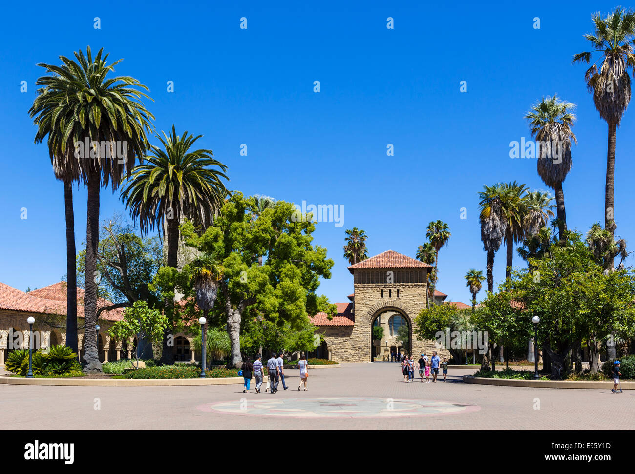Wichtigsten Quad, Stanford University, Palo Alto, Kalifornien, USA Stockfoto