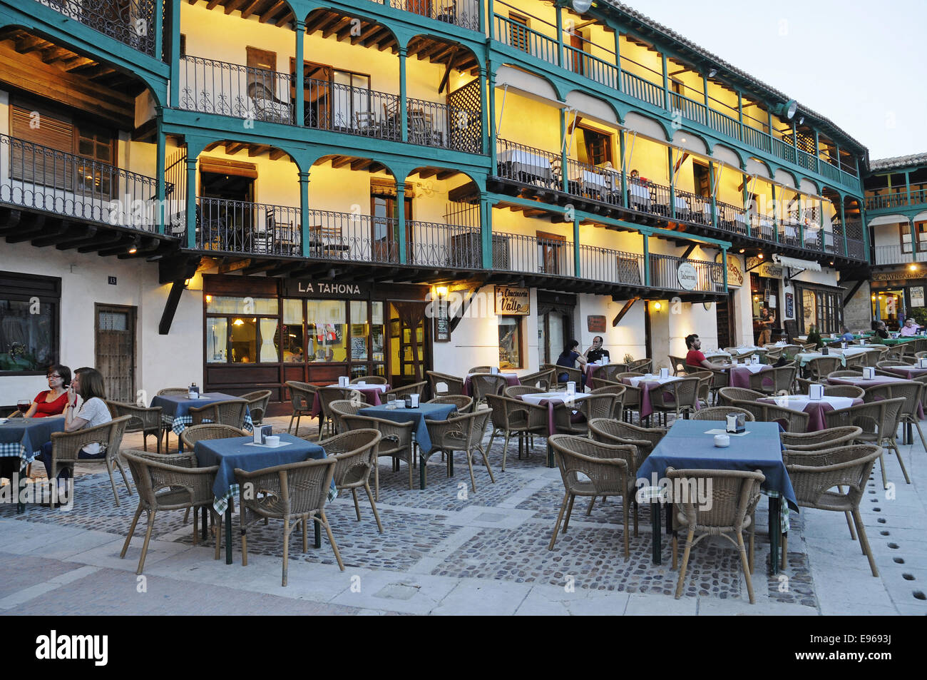 Die Plaza Mayor, Chinchon, Spanien Stockfoto