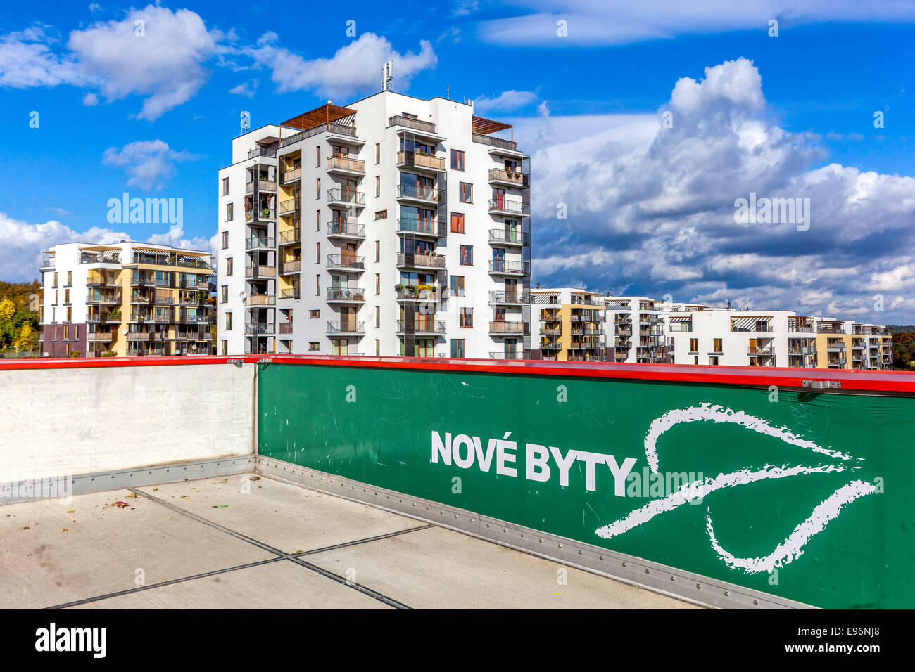 Neu gebaute Wohnungen in Wohnhäusern Jarov, Prag, Tschechische Republik Hypothek, Darlehen Stockfoto