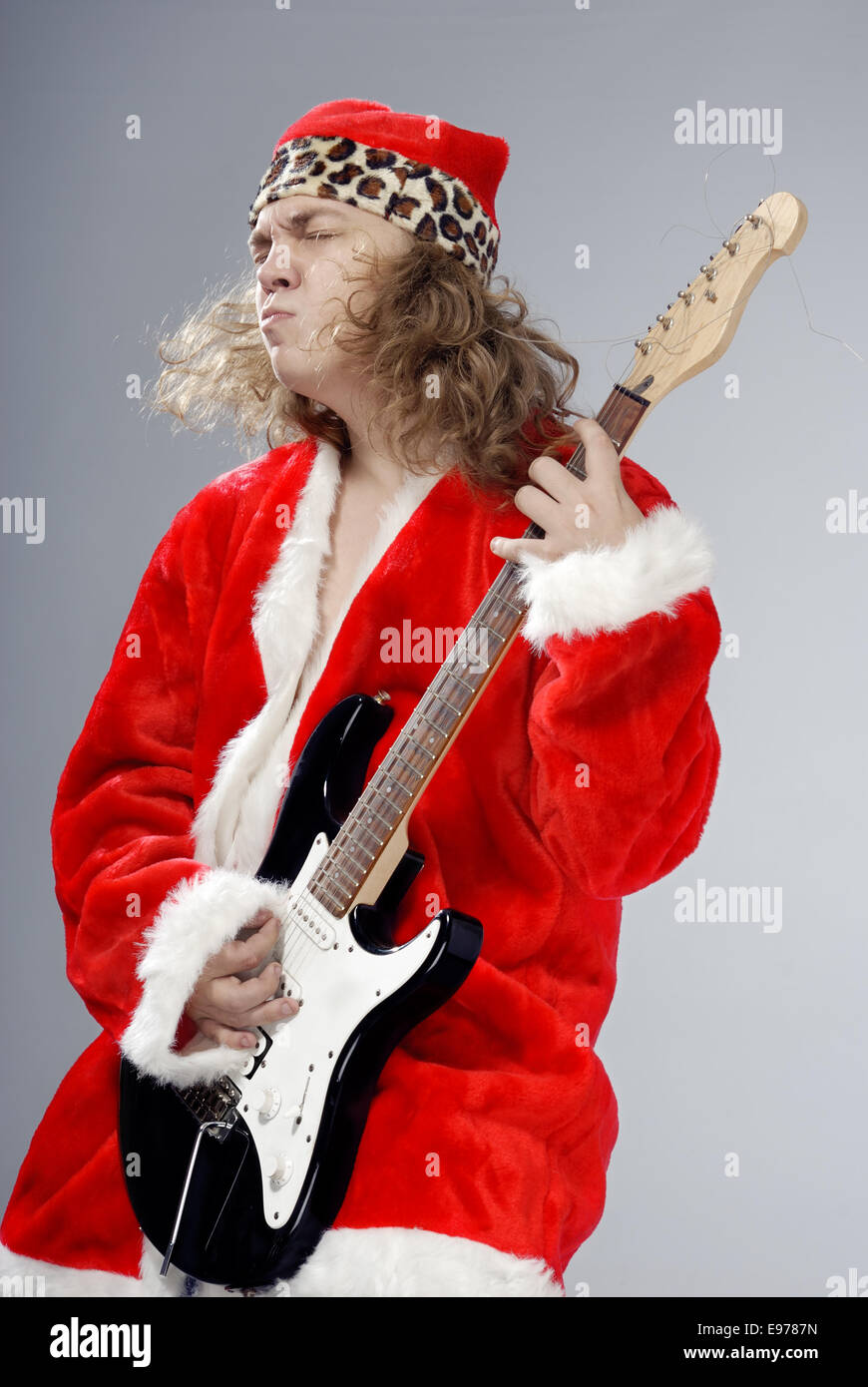 Heavy-Metal-Musik von Santa Claus Stockfoto