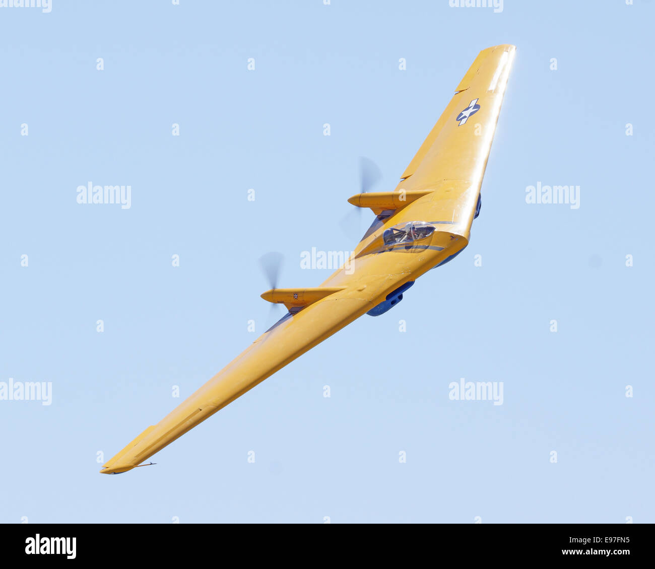 Vintage Flying Wing US-Militärflugzeuge an 2014 Planes of Fame Air fliegen zeigen in Chino, Kalifornien Stockfoto