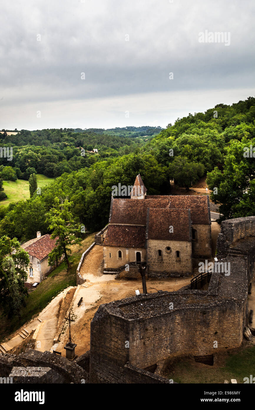 der Blick von der historischen Château de Bonaguil Saint-Front-Sur-Lemance, in der Nähe von Fumel Frankreich, der französischen Landschaft Stockfoto