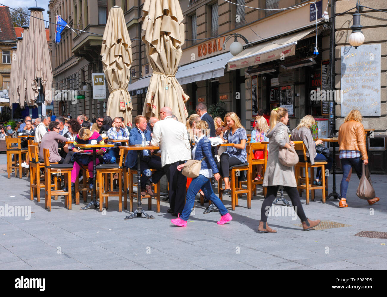 Zagreb-Kaffee - Preradovic Platz (Platz der Blume) Stockfoto